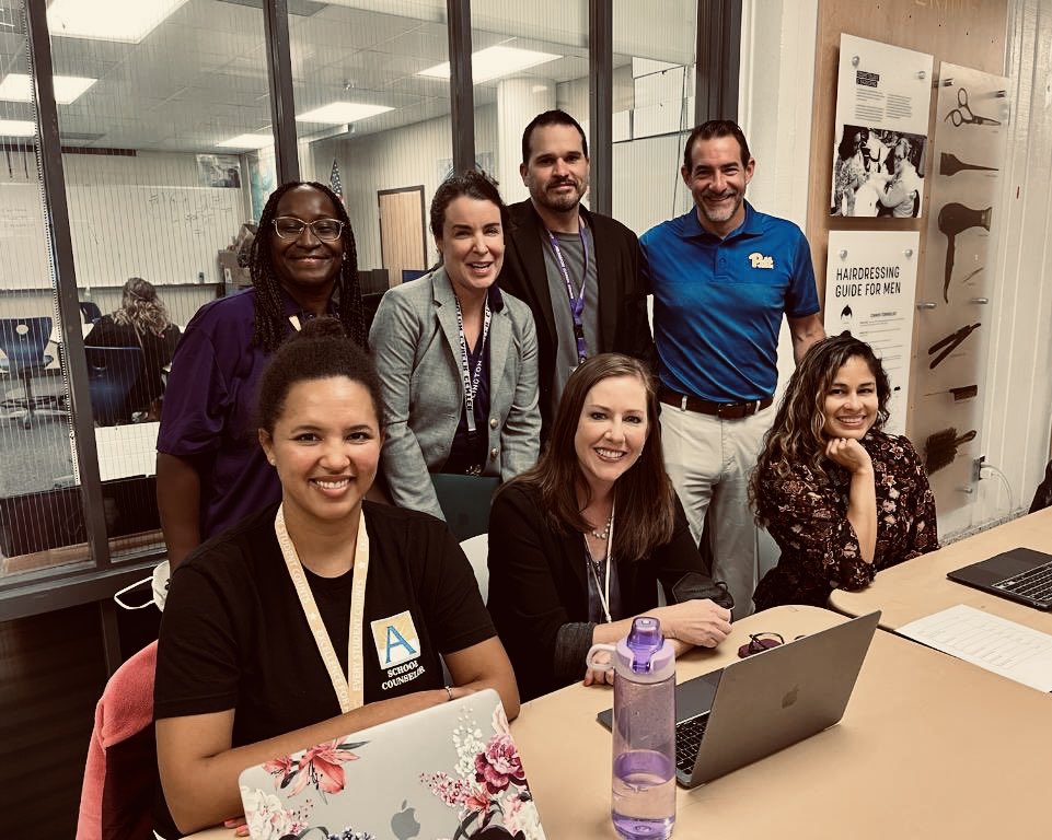 Happy Back to School Night at ACC. So wonderful for counseling team to meet our parents in person! ⁦<a href="/APSCareerCenter/">Arlington Career Center</a>⁩ ⁦<a href="/Margaretchungcc/">Margaret Chung</a>⁩