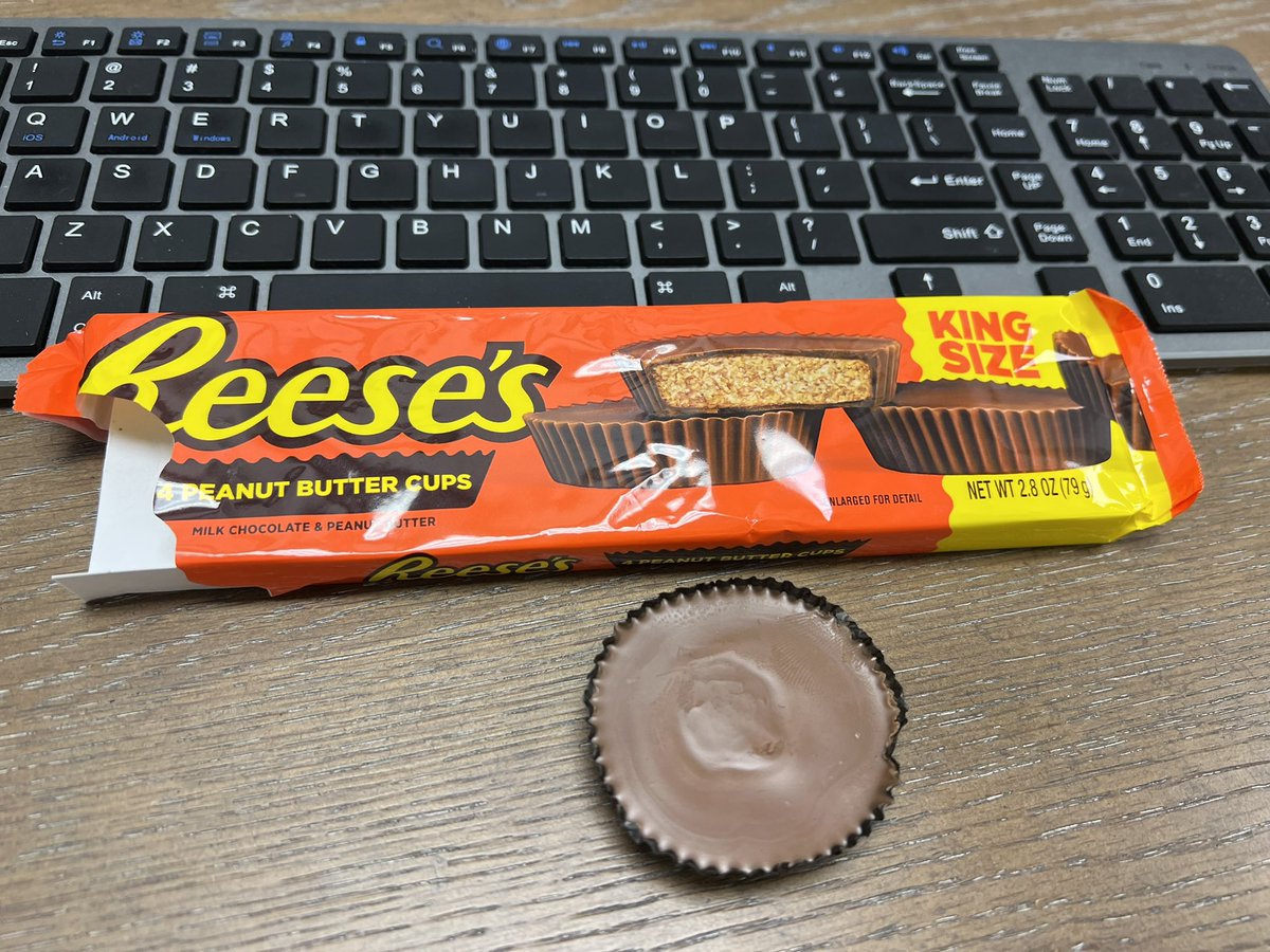 Laura Gazda tweet media