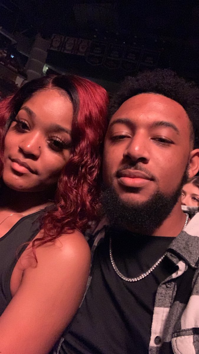 CSmithJr_13's tweet photo. I’m a man. This is a good woman. I like her. Case dismissed 👍🏽 https://t.co/quBo2esvTe