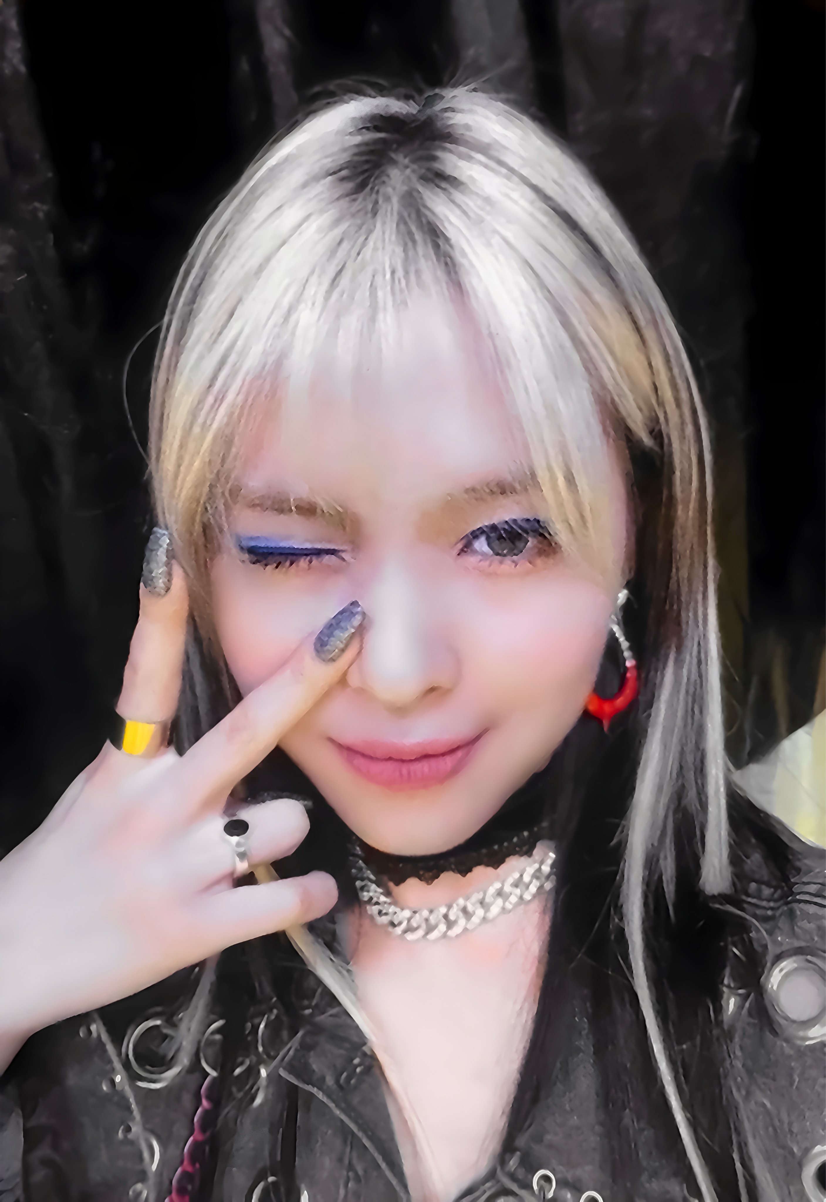 ITZY リュジン　mmt loco crazy in love Crazy in Love (Itzy album) - Wikipedia