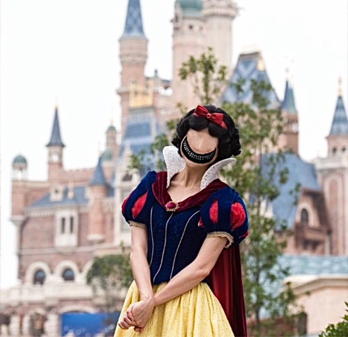 Good morning.
Have a day full of smiles....("  >ω<)/☕️🌈✌️🏼😈🌤️
#NFTCommmunity