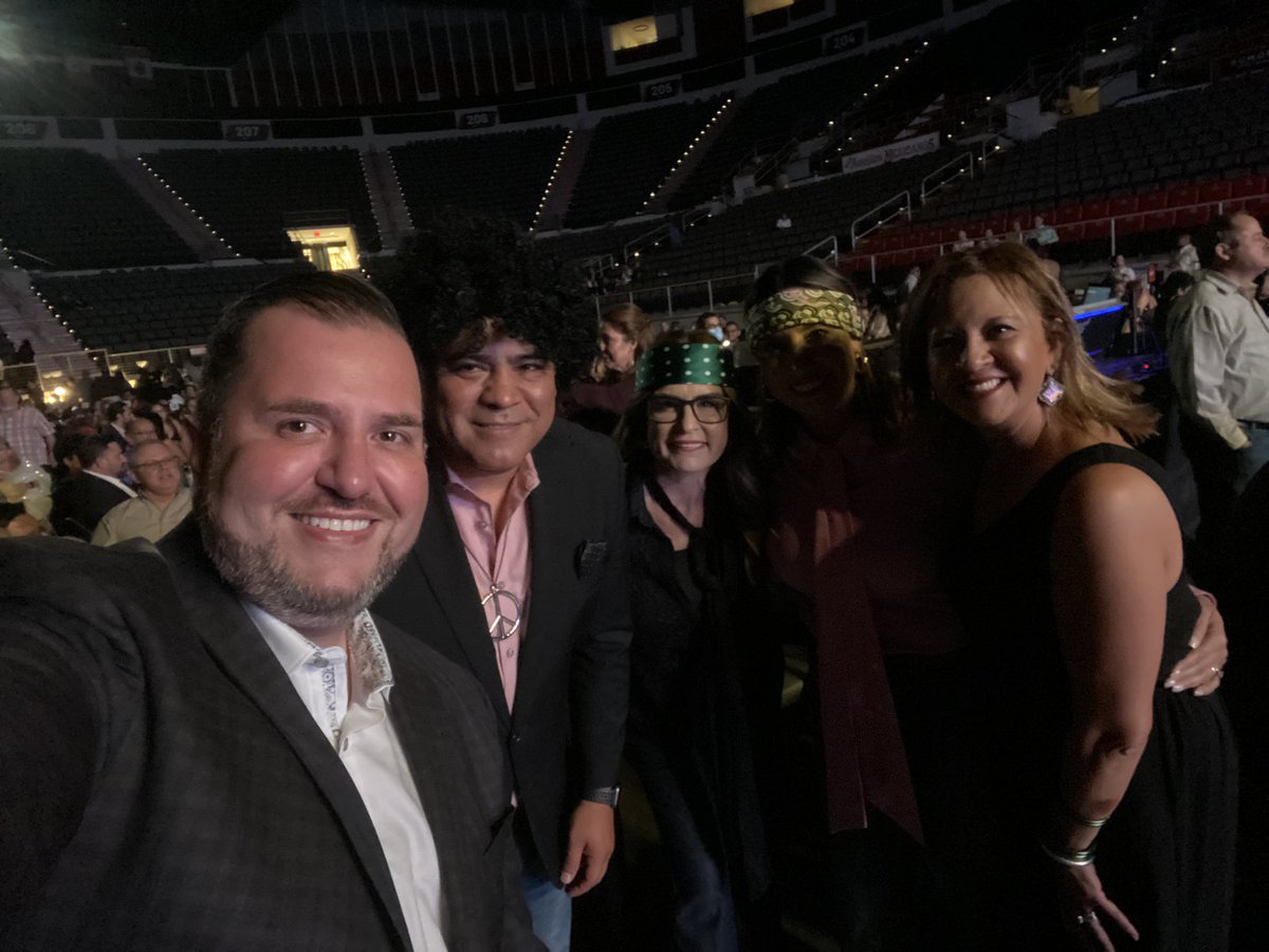 <a href="/psjaisd/">PSJA ISD</a> # Education Foundation Gala.  Enjoying  our time.  Thank you Dr.  Rudy Treviño and our amazing high school principals and assistant principals, Dr.  Rowdy Vela, Dr. Raquel Garcia,  Dr. Jose Montelongo and Ms. Sandra Garza for being part of this amazing event. 🎉💃🏻
