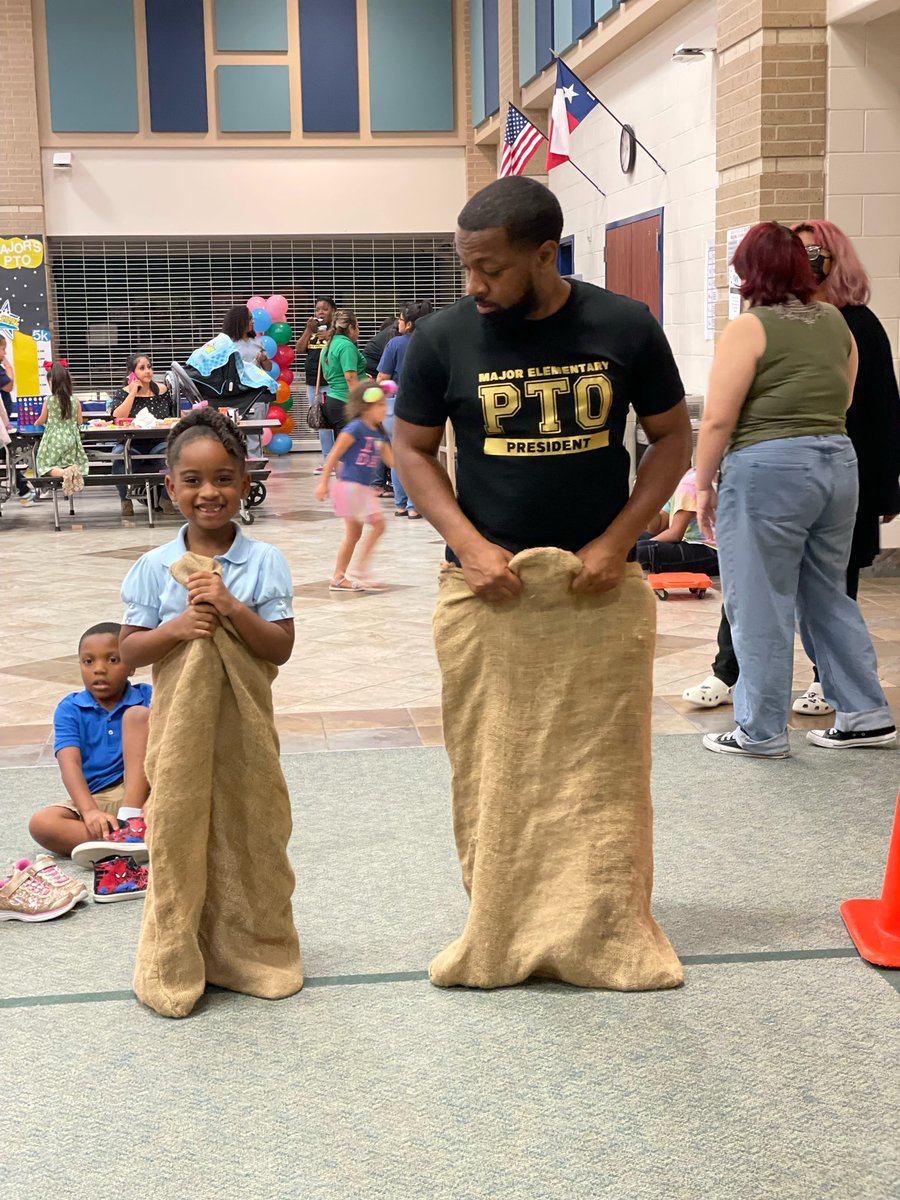 Thanks to our parents and  grandparents for supporting Major scholars! #MajorAllStars