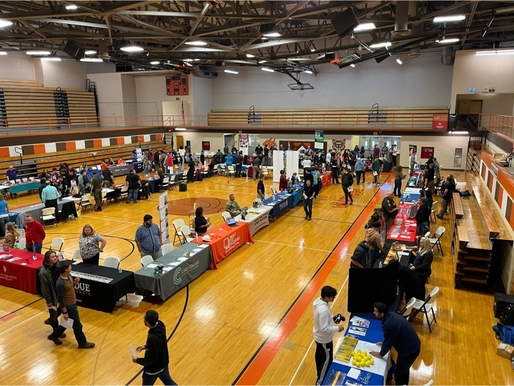 CCHSWOLFPACK's tweet photo. Amazing day at CCHS with our annual career fair. Shout to Stacy Kitchins and Leah Lahue for putting this all together with the help of GearUp. Many thanks to the businesses and schools that spoke with all our kids today! The future for CCHS students is bright! #WolfpackPOWER https://t.co/ycnZAprJ7O