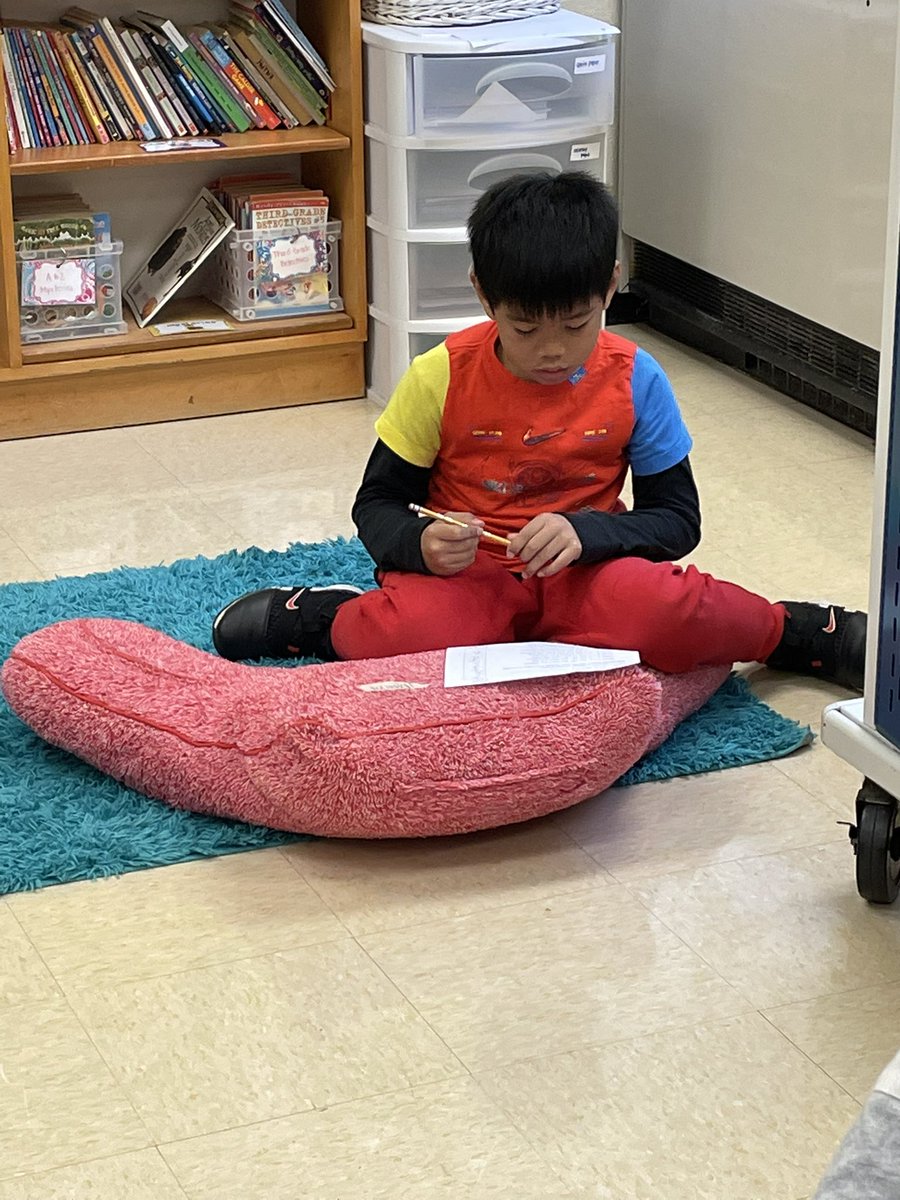 MissHuynhs1st's tweet photo. The 2nd graders were using Teamwork by working together to read and count by ordinal numbers to figure out our secret message. Kiss your Brains! #ProjectPositivity @camelotfcps https://t.co/CzkikmeCiF