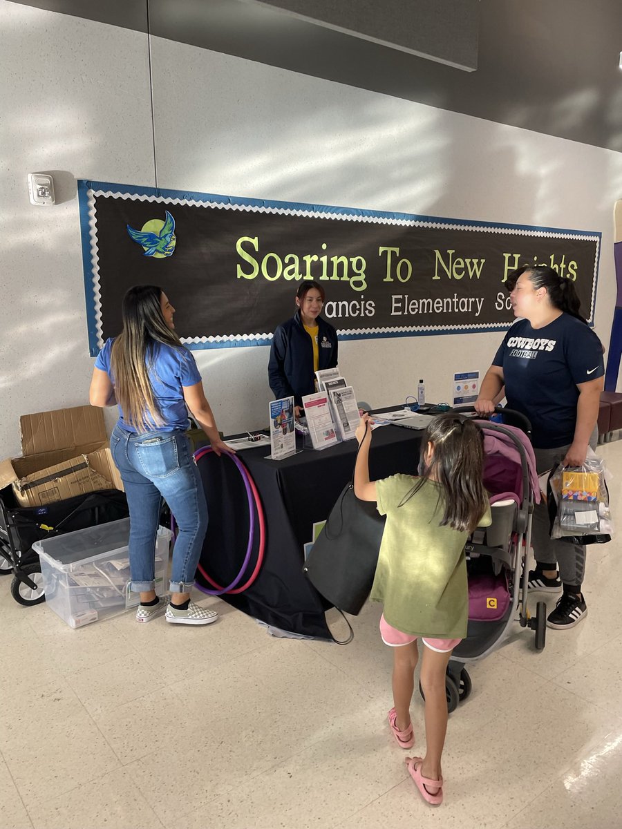 rhodes_nurse's tweet photo. Thanks to @hcphtx @hcpct1 @hcec911 our Open House was a success @FrancisES_AISD https://t.co/Y29RrtMNRm