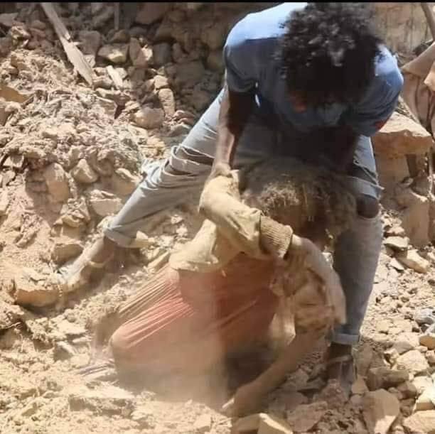 ትማሊ ናይ ዓዲ ዳዕሮ ቪድዮ ምስ ረኣኹ ብዙሕ ክፅሕፍ ሓሲበ ግን ርእሰይ ኣብዩኒ። ርእስኻ ብሓሳብ እንተደኺሙ ምንም ክትገብር ከም ዘይትኽእል ትማሊ ኣብ ባዕለይ  እየ ርእየዮ። "ኣደይ ስኢነያ" "ወደይ ወደይ ፤ጓለይ ጓለይ" ዝብሉ ትማሊ ዝሰማዕኹዎም (1/n)