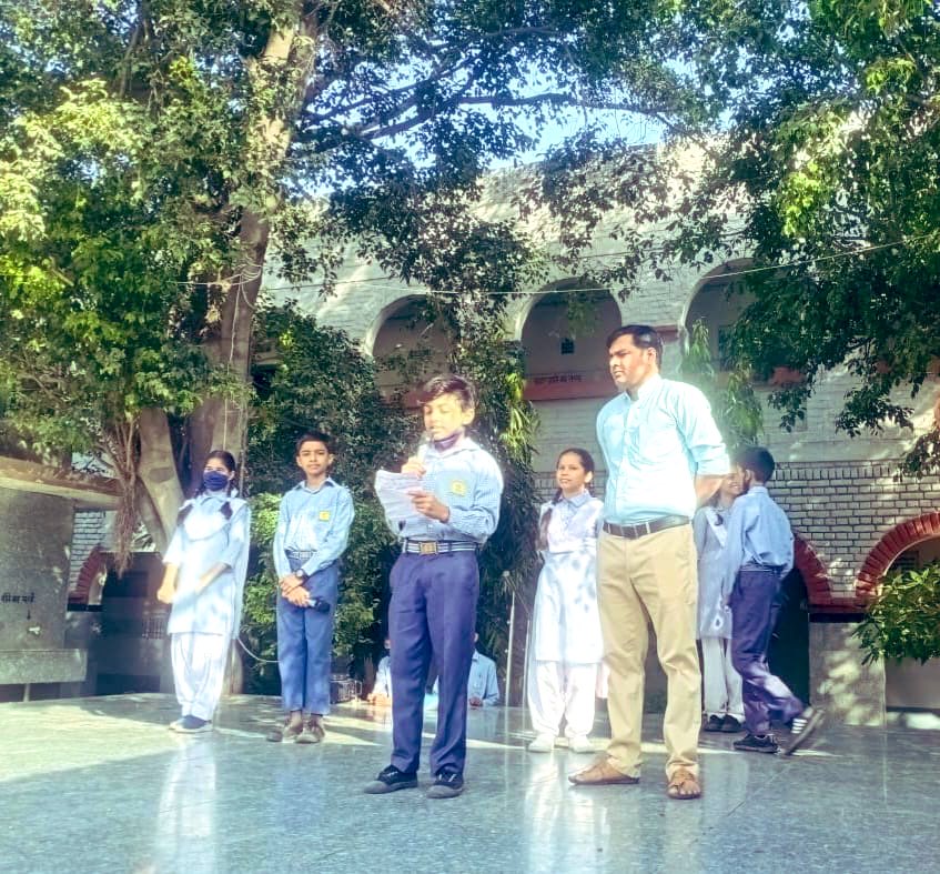 Morning assembly in schools gives a refreshing start to the day.

It becomes more energetic when students lead the assembly.
They get an opportunity to express their thoughts and a platform to showcase their talents.

Our students have become Confident speakers.
#FridayFeeling