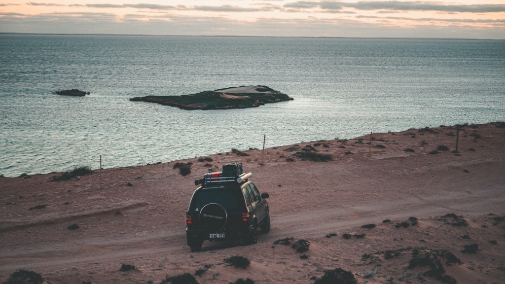 LiteraryMapWA's tweet photo. 📍Shark Bay, WA

📖 The River Mouth by Karen Herbert
⁠
📸 Simon Maisch⁠
⁠
@sharkbayvisit @fremantlepress
⁠
#travel #westernaustralia #literarymapwa #lovetoreadlocal #bookrecs #bookrecommendations #booktok #bookstagram #bibliophile #bookworms #bookaddict #bookshelf #goodreads https://t.co/l9EAhVvIgV