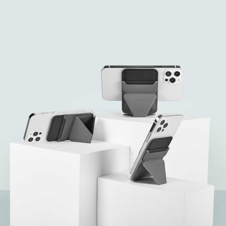 moft_global's tweet photo. Compact design to meet your everyday needs.
Never struggle to put your phone in the perfect angle again while browsing, streaming, or video conferencing with MOFT's Snap-on Phone Stand & Wallet!
#moft #iphonestand #iphone14 #iphone14plus #iphone14pro #iphone14promax #apple https://t.co/Emu0g99fRy