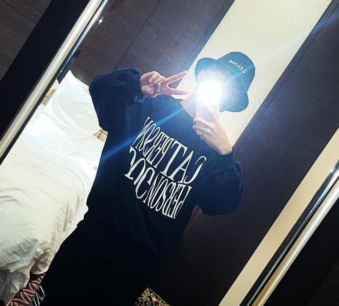 noeimrk_'s tweet photo. itzavibe - Cat and Dog person lettering MTM ลด 10% 🐈🐶✨ แบบพี่ซูโฮและแจมิน

ราคา 2,500 บาท มัดจำ 1500 

- ค่าส่งในไทย 50 บาท 
- ส่งกลับ air ems! รอ 7-10 วัน 

#ตลาดนัดexo #ตลาดนัดnctdream #itzavibe https://t.co/jX7jMQpoFe