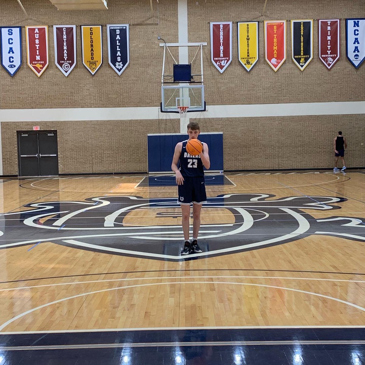 CarsonDiamond30's tweet image. After a great visit with @UDallasMBB I’m blessed to say I have received an opportunity to play at the next level! Thank you to @CoachMattGrahn for the amazing opportunity.