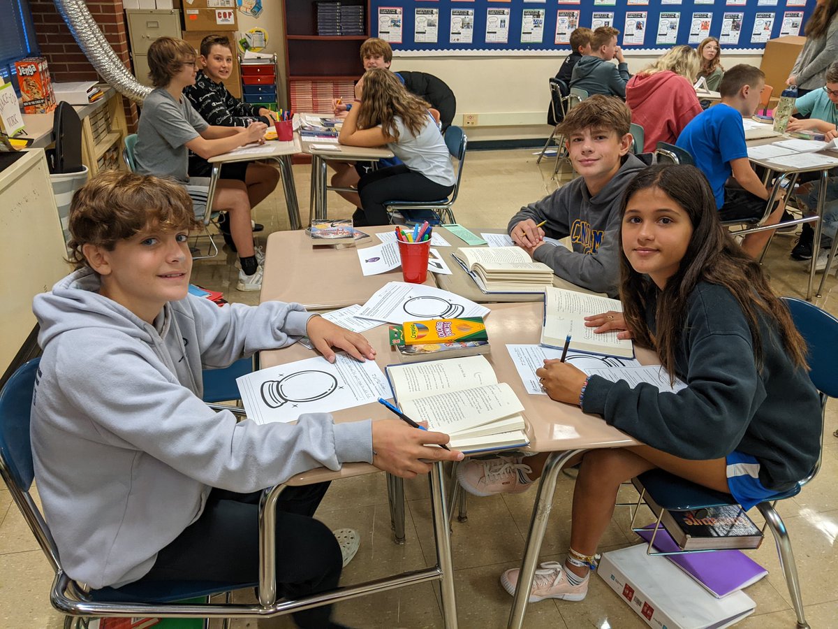 Mrs. Wolf tweet media