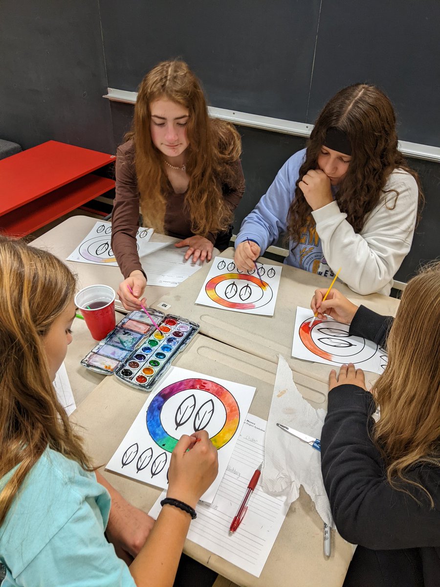 Mrs. Wolf tweet media