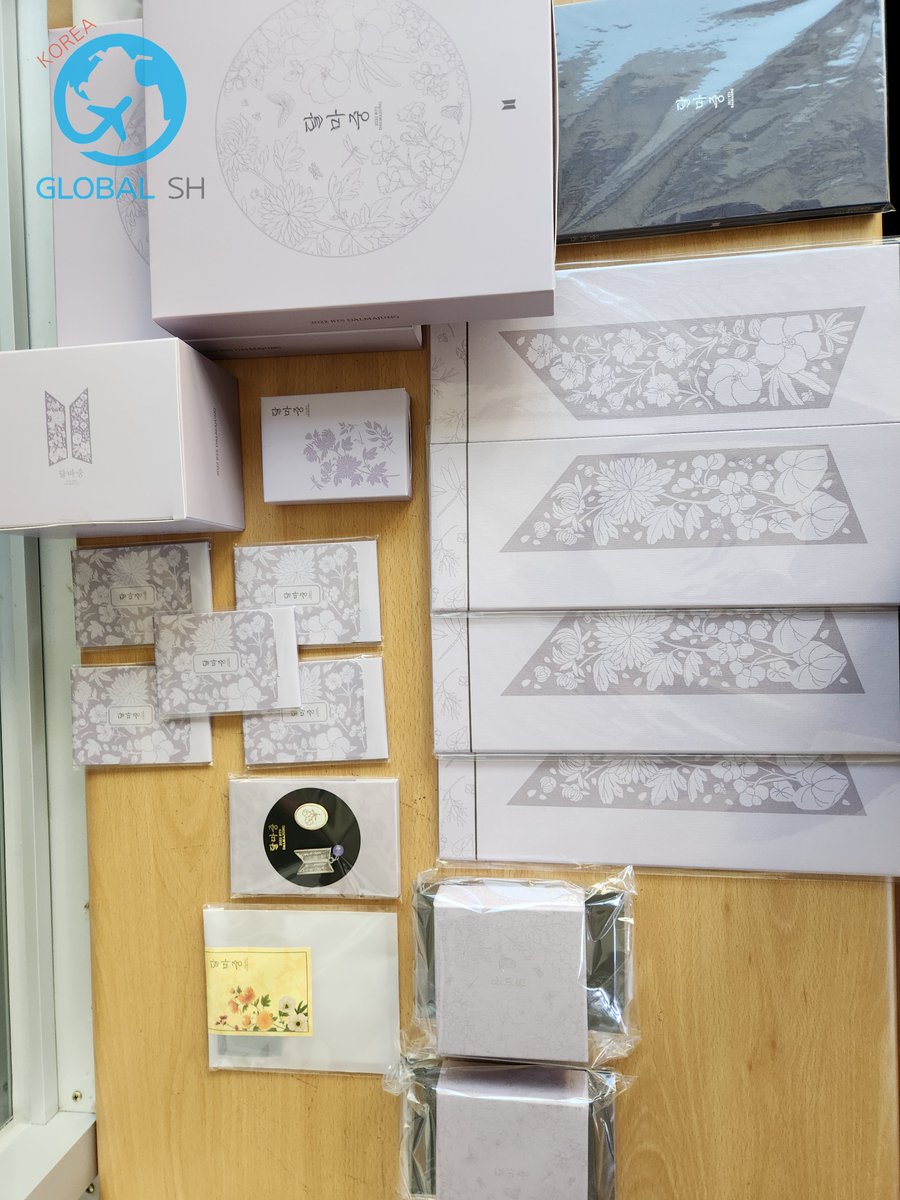 GlobalSH_kr's tweet photo. BTS Dalmajung Collection
Please contact us if you need a Korean warehouse.
free addess rental worldwide shipping proxy purchase kpop album weverse korean bank transfer
#BTS #Dalmajung #koreanwarehouse #kpop #kpopgoods #kgoods #koreanaddressrental #koreanmerch https://t.co/gpUbN7zztP