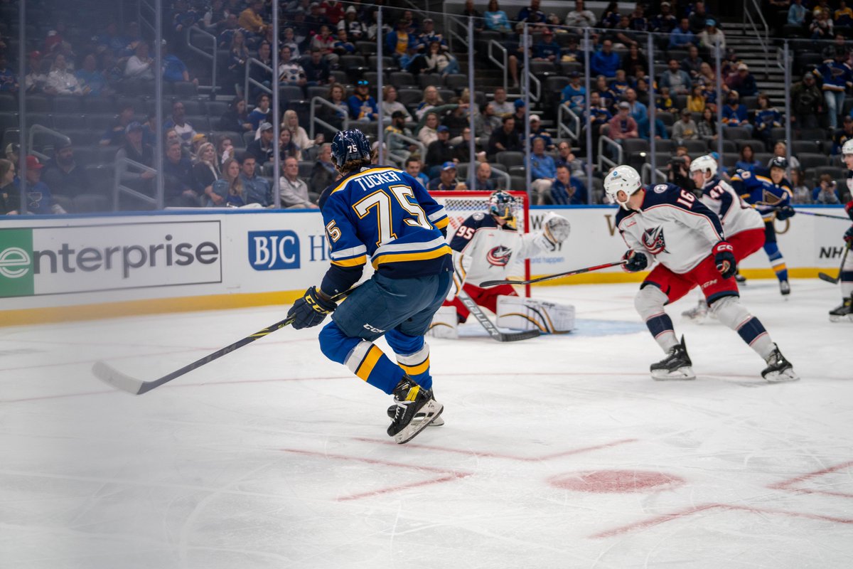 ThunderbirdsAHL's tweet photo. the boys are havin' a night https://t.co/Wy9F7ZizeP