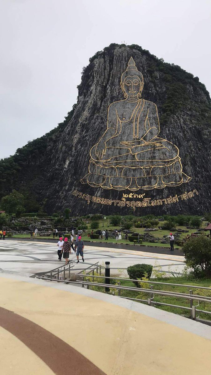 နွေဉီး (@moemakh13478006) on Twitter photo 