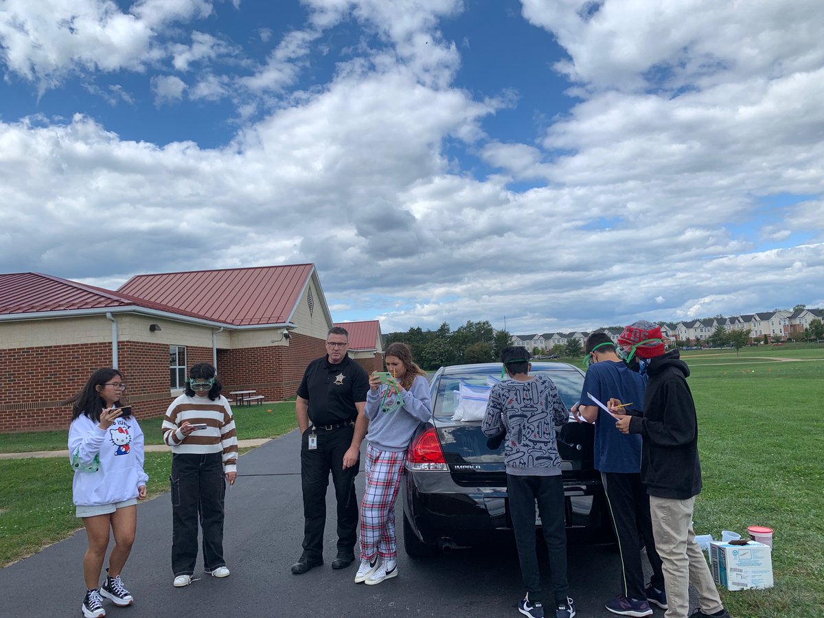 Rohini Tohan tweet media