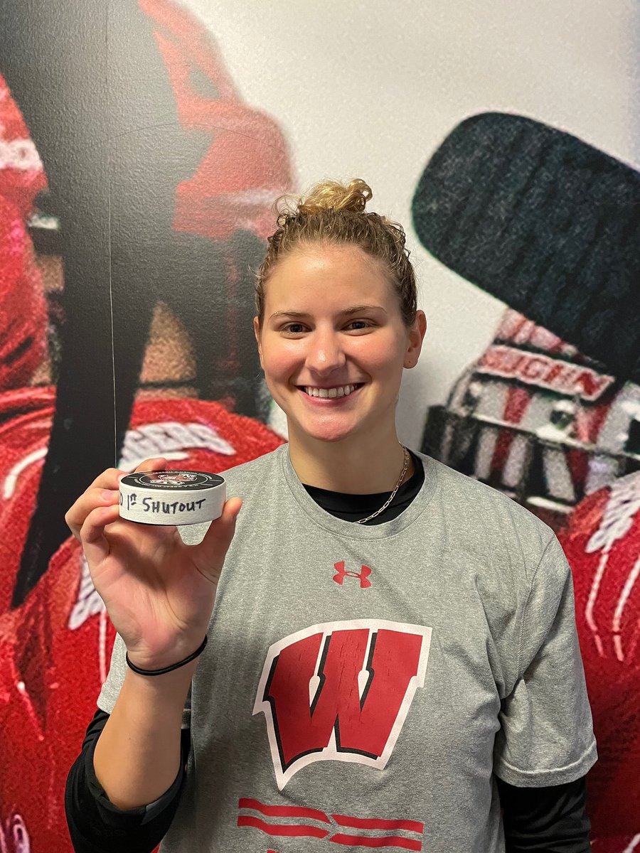 Congrats to <a href="/CamiKronish/">Cami Kronish</a> on earning her first #Badgers shutout!