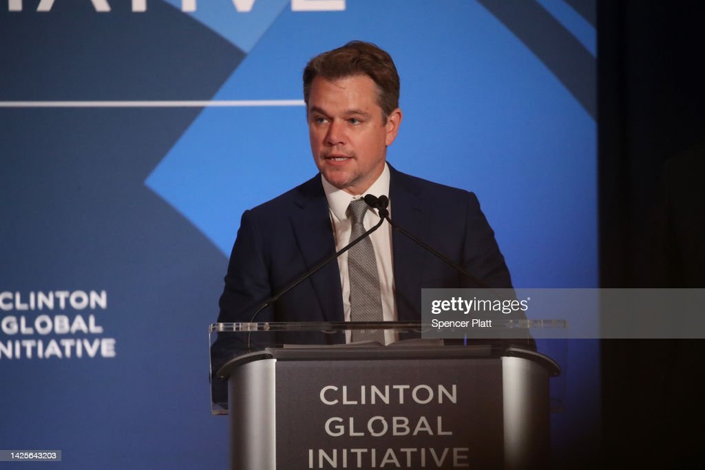 cheapside_jp's tweet image. マットがCGIの年次大会で基調講演者として登壇しました。彼はゲイリー・ホワイト氏(２枚目写真右)とともに Water.org を立ち上げ、長年活動してきています。

#マット・デイモン #Waterorg #クリントン・グローバル・イニシアチブ 
clintonfoundation.org/clinton-global…