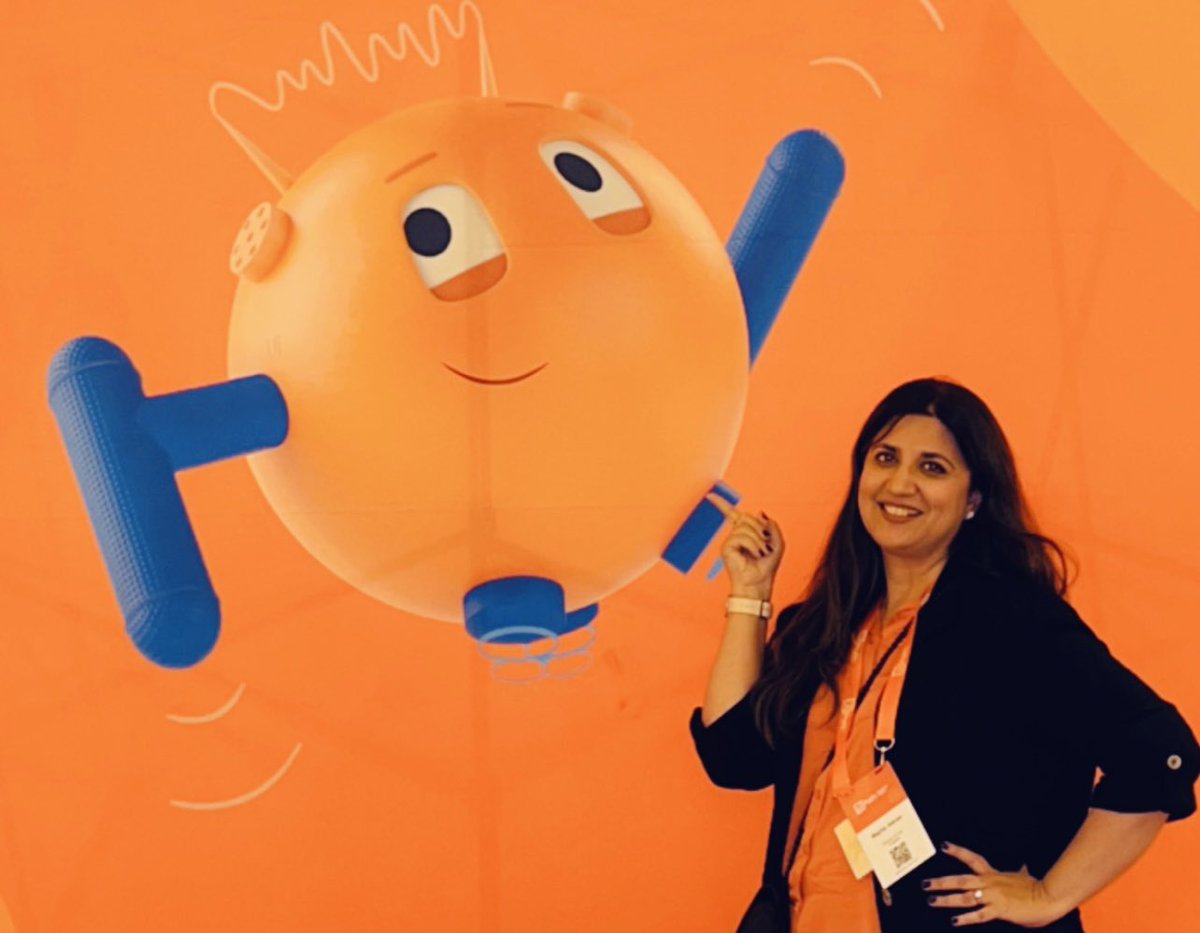 majida_adnan's tweet photo. It was an exciting conference, full of energy and lots of learning, networking, planning and sharing! #forward5 #rebootwork #intelligentautomation #RPA https://t.co/I02nWcxaaM