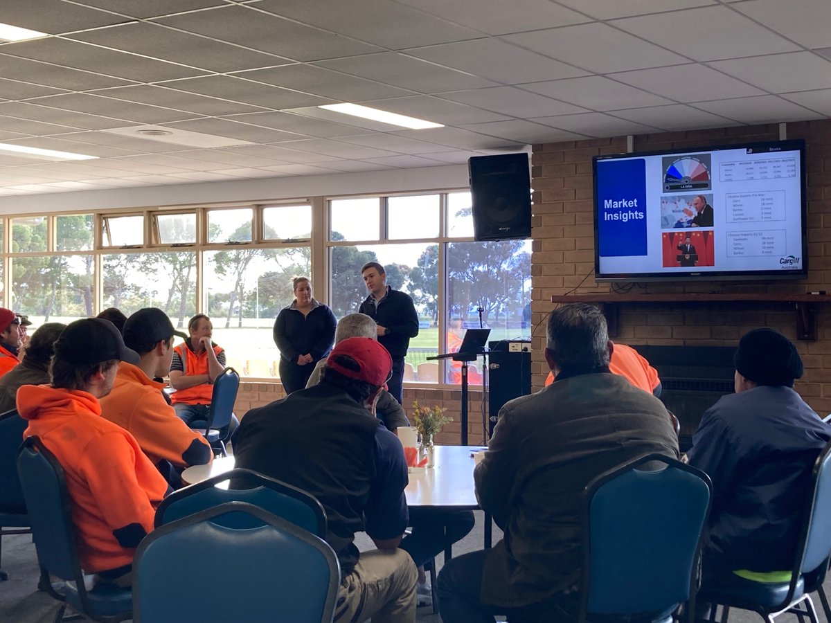 collswheadon's tweet photo. Great turn out for the Mallala GrainFlow pre harvest meeting. Thanks to the Footy club for providing a great venue and Super Catering. Looking forward to what is hopefully a busy and rain free harvest! https://t.co/kLf9c4DXu2