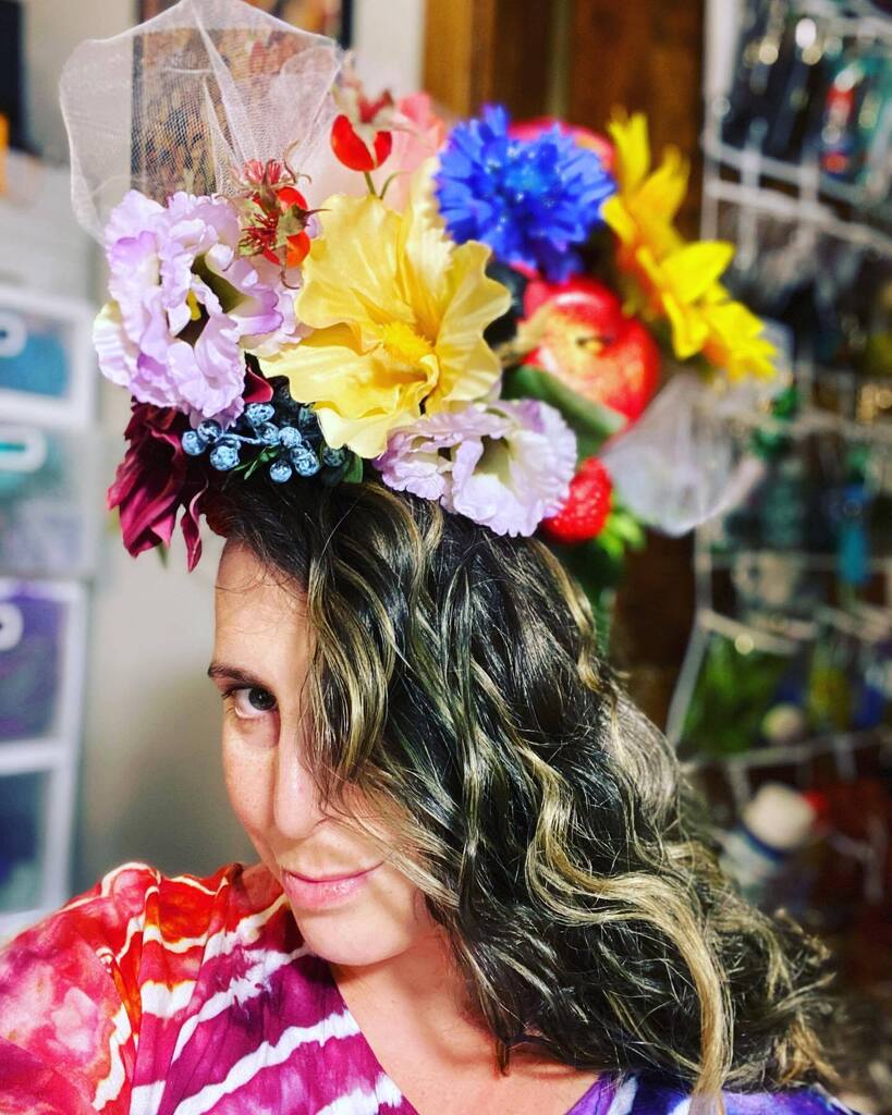 LeafyMiri's tweet photo. AHHHHJSJWHDKSNWBXJJEHSHS #handmadeheadpiece #handmadewedding #LEAFIES https://t.co/MPEfQbKbMJ https://t.co/BOYM2RSB2n