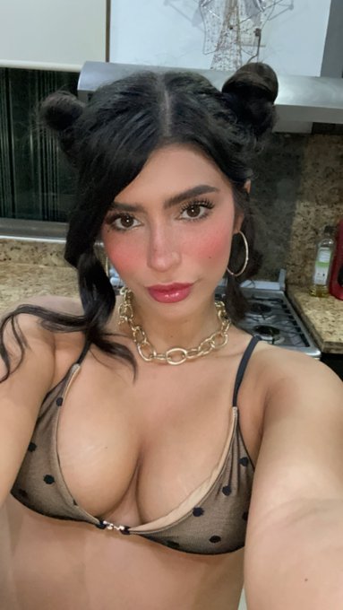 hi :3 https://t.co/rZHgB8q8va https://t.co/5VQfAzS71r