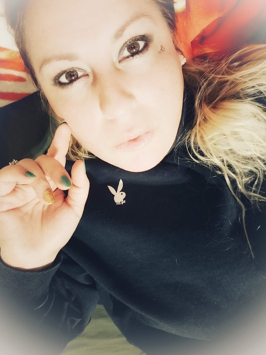 allysindoll's tweet photo. Long day of shopping...who wants to spoil me? #cashpig #spoilme #seller #onlyfansbabe #blonde https://t.co/YQAcX79nai