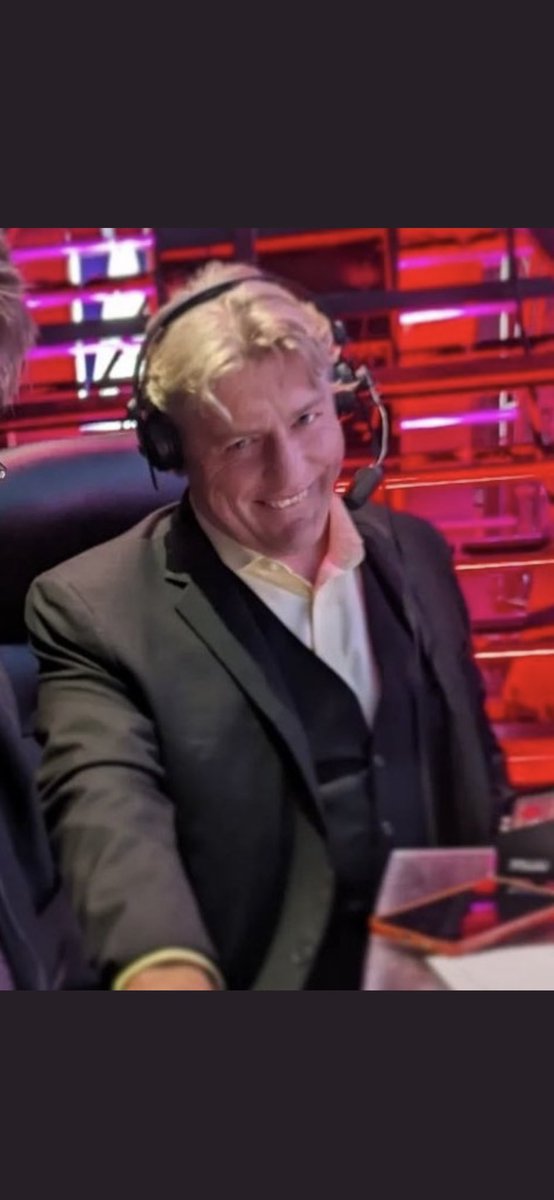 ricothen22's tweet photo. How creative can we get?
“Man with a mask, you cheeky little mushroom you. I would sample your truffle oil anytime I would”
Aaaand go! #AEWDynamite #williamregal #excaliber #innuendos https://t.co/Gl3Q2i0e2U