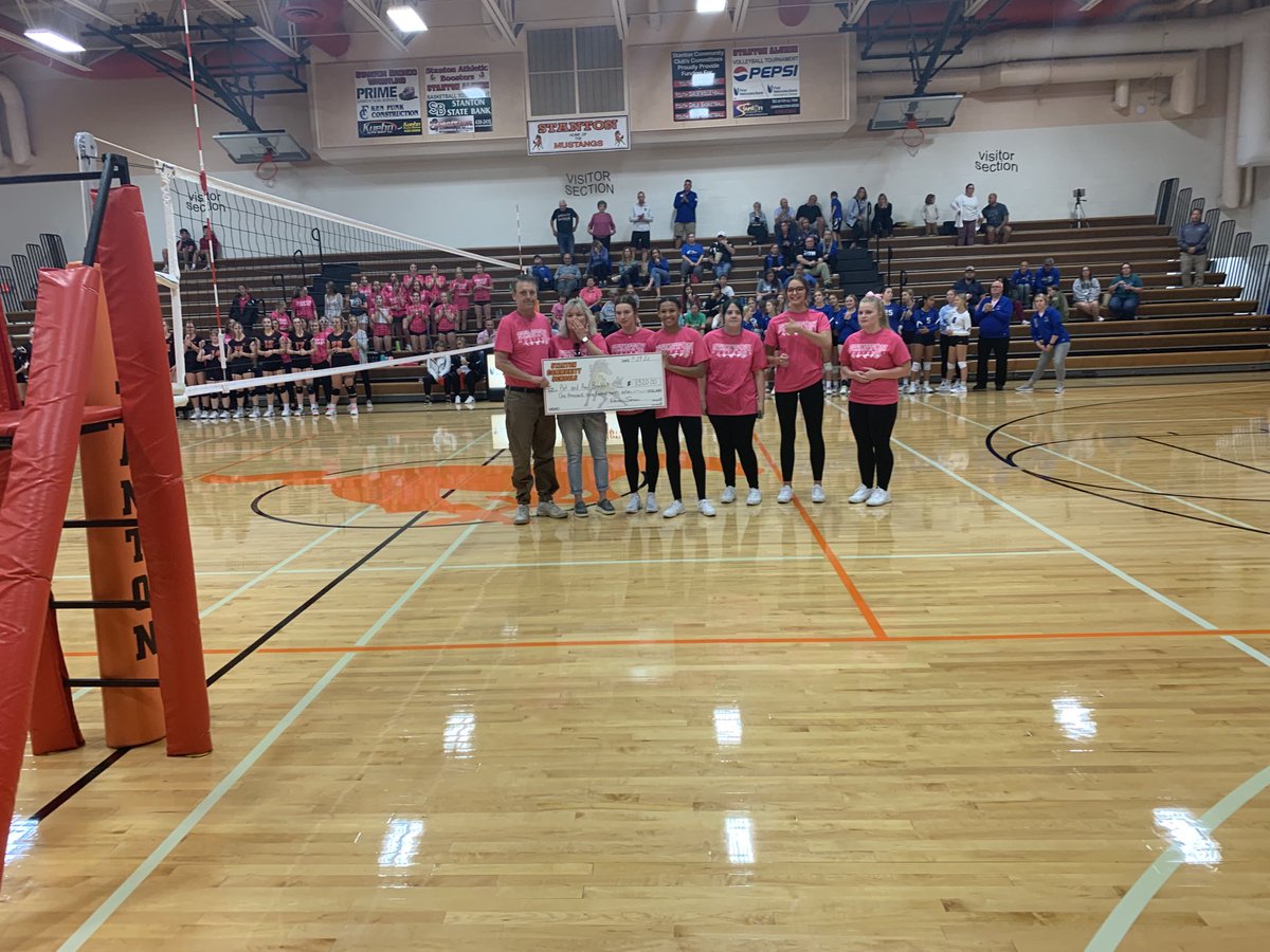 ⁦<a href="/SCSActivities/">Stanton 🐴 Activities</a>⁩ Pink Out night was a great success tonight at Stanton High School. T-shirt raised $1300 for the Brechbill Family. Great job Mustangs. #mustangpride