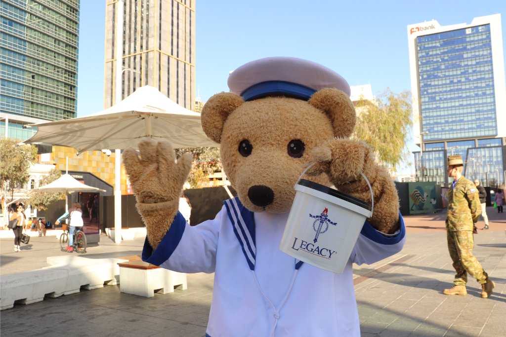 #FeelGoodFriday 

👋 Wave hello to the weekend - it is almost here!

📸Bosun catching some sun at Yagan Square during Legacy Week 2022. 

Continue to show your support to Legacy WA by donating via the link loom.ly/1NPbtfE
