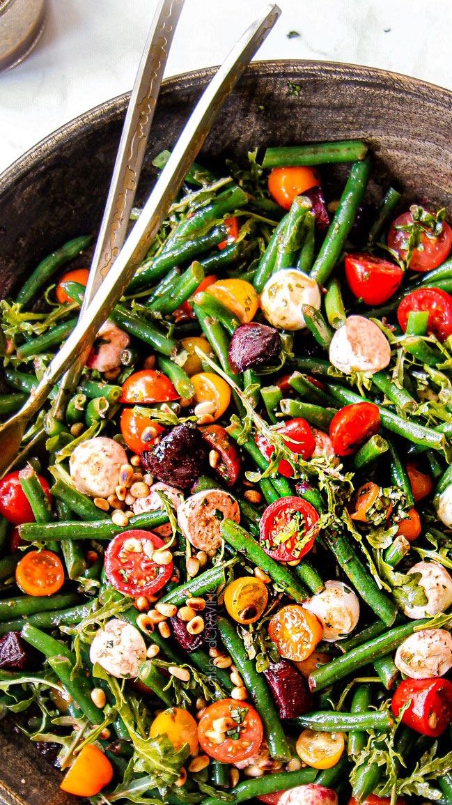 wehealthy3's tweet photo. Green beans salad with cherry tomato, mushrooms, beet root, green onion add some spices and green herbs .. eat with pita or just as it is. #vegan #green #salad #loveyourself #food #healthy #nodeigs #nowar https://t.co/012hNRQS0P