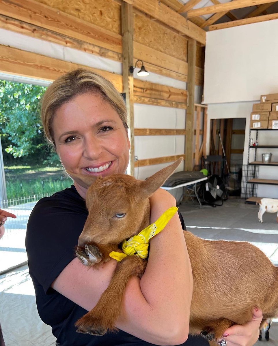 Kristen Wright tweet media