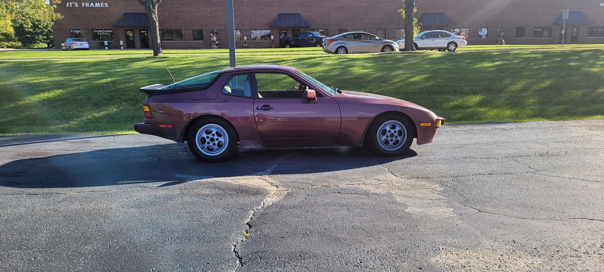 astor_the's tweet photo. And a new car to add to the collection https://t.co/FYCon3YiE7