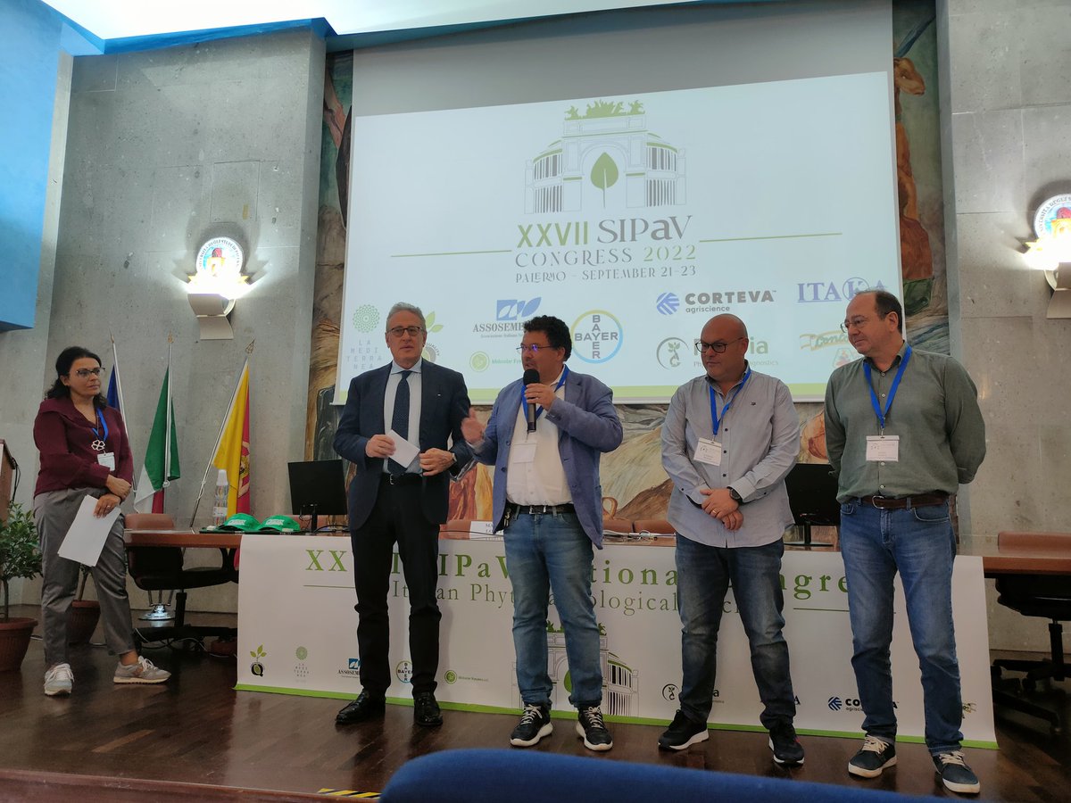 JoanaGVicente's tweet photo. Congratulations to the SIPaV scientific and organising committees for a wonderful meeting in Palermo last week. A special thanks to Patrizia Bella for the invitation. #SIPaV https://t.co/lTeIhbeTfP