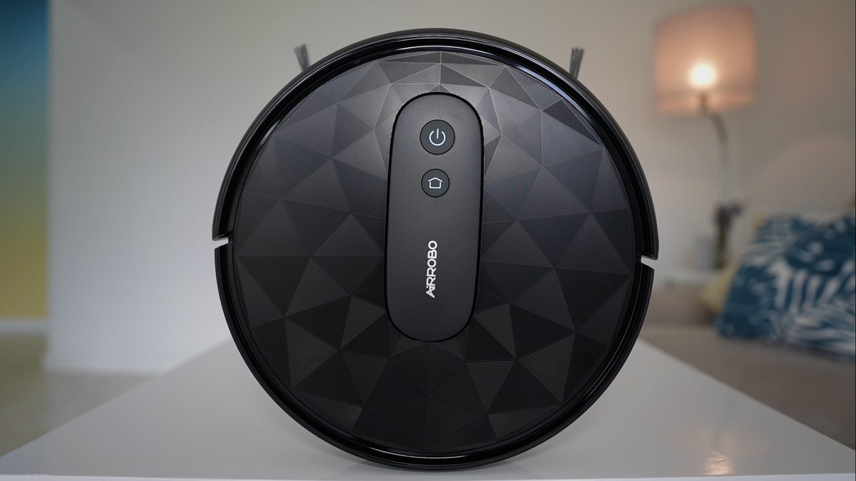TechLineHD's tweet photo. NEW video:

Airrobo P20 Review - The Best Budget Robot Vacuum Cleaner?

https://t.co/MVInODMH6n

@Airrobo3 https://t.co/INfTGUVMLO