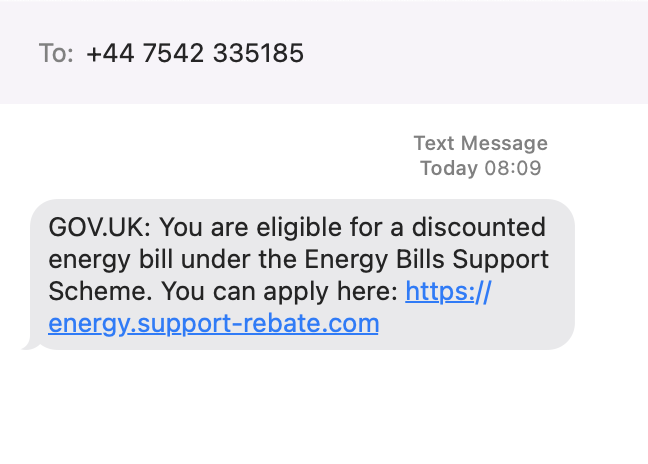 TwinkleTec's tweet photo. Oh dear, another #EnergyBillsSupport #scam text - don't fall for it! Please forward any dodgy texts like this to 7726 which is your own phone network. They will look into and hopefully shut it down! You can also report to @actionfrauduk https://t.co/SWXR5vVswD