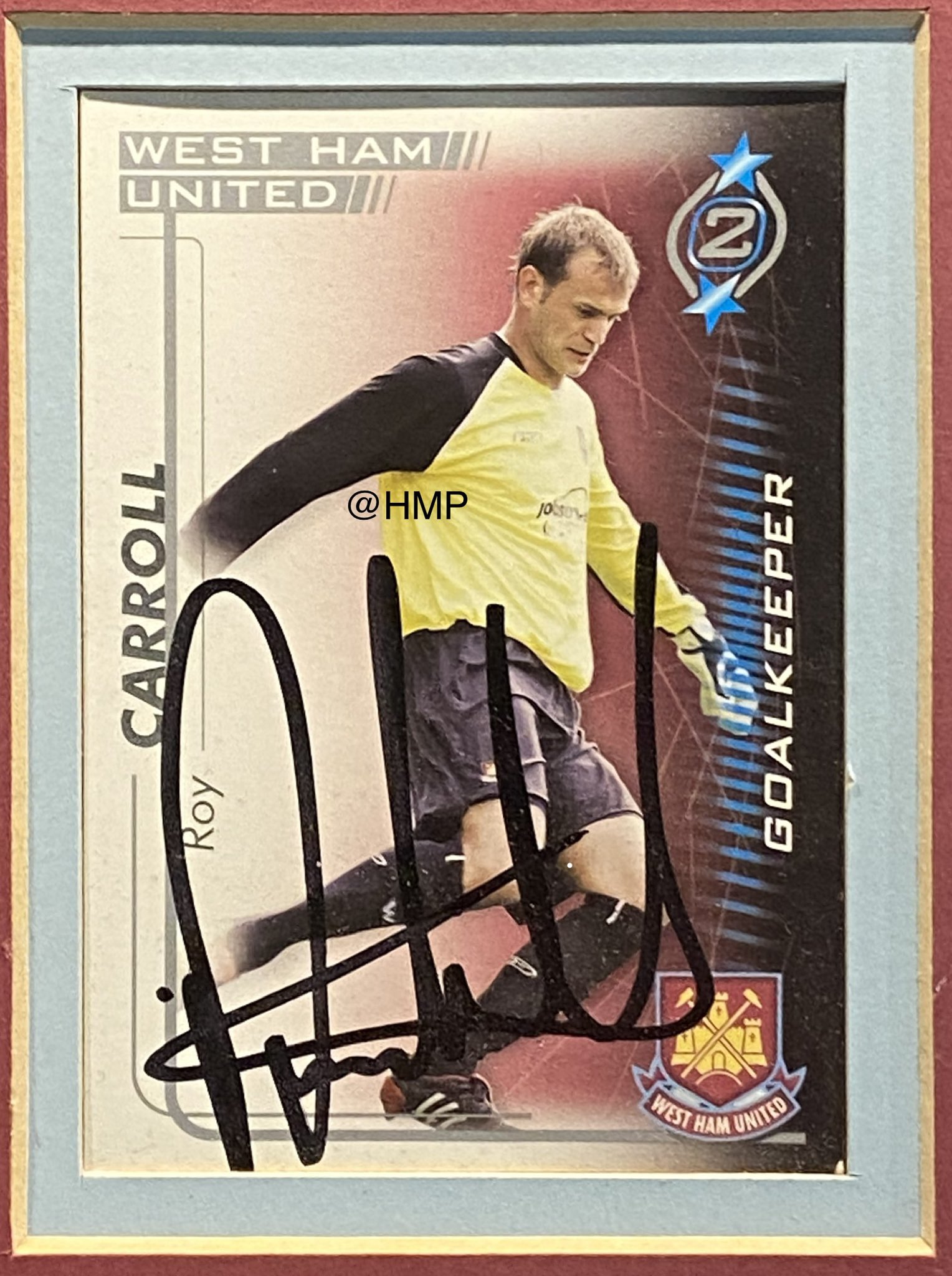 Happy 45th Birthday to Roy Carroll,many happy returns,hope u have a great day!        