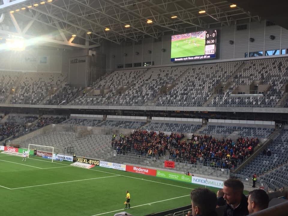 ChupiLobos tweet media