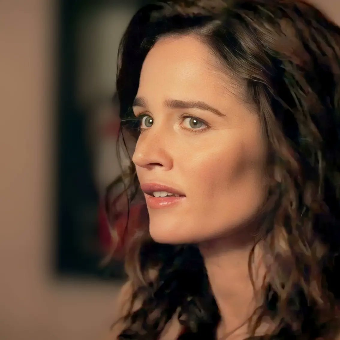 LisbonReese's tweet photo. #RobinTunney #MayaTravis https://t.co/5sib07MllB