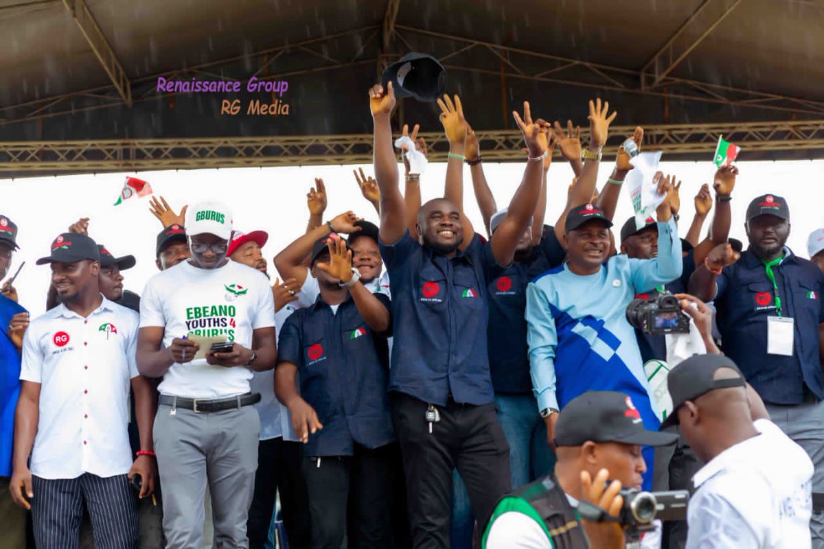 OsitaNgwu2023's tweet photo. #RG4Senate
~Engr Osita Ngwu Support Group
#EngrOsitaNgwu #EnuguWest #Enuguelections #EnuguState #pdp #senatehouse #senate #government #iconmedia https://t.co/264IUVVdDm