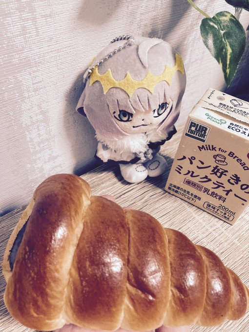 「blue eyes bread」 illustration images(Latest)｜5pages