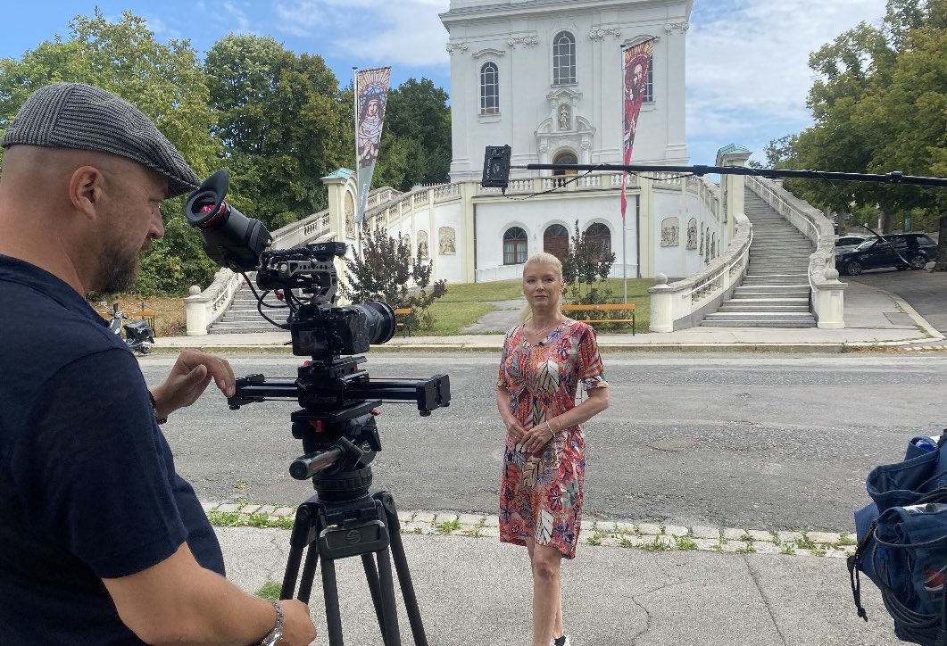 ElisabethVogel1's tweet photo. Heute in der Vorauswahl von #9Plätze9Schätze der dritte Wiener Kandidat, die #Kaasgrabenkirche - mehr heute in #Wienheute 19 Uhr, #ORF2. 
Und danach ist Voting-Time! #9P9S 

Alle Infos gibt’s hier: https://t.co/pxgIYEo4VX https://t.co/xd2GuZ9raZ