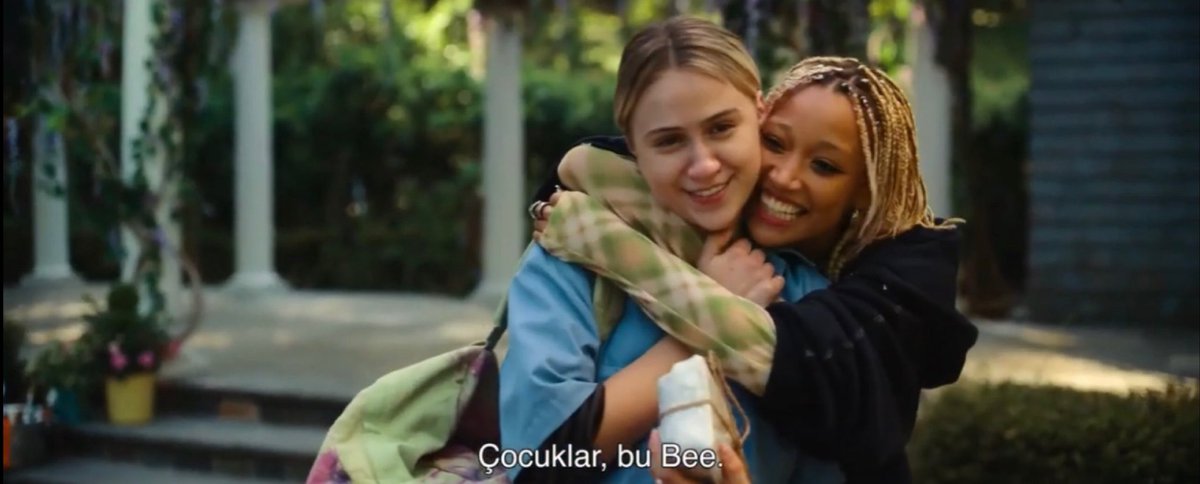 İki Kızın (Lezbiyen) Başrollerini
Paylaştığı "Katil Kim" Konulu

"Bodies Bodies Bodies" isimli
Eşcinselliği Normalleştirme
Projesi Olan Film 28 Ekim Günü
Dünya ile Beraber Ülkemizde de
Vizyona Girecek

Lütfen İptali için Paylaşalım
<a href="/TCKulturTurizm/">T.C. Kültür ve Turizm Bakanlığı</a> , <a href="/TC_icisleri/">T.C. İçişleri Bakanlığı</a>
<a href="/suleymansoylu/">Süleyman Soylu</a> ⤵️