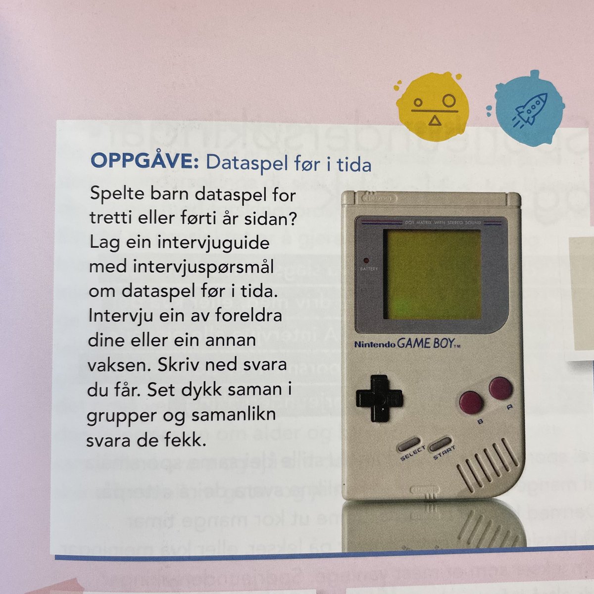 gaski's tweet photo. Og så fant æ den her i en lærebok, og værsågod for å føle dokker gammel 😌 https://t.co/58g3ioecgR