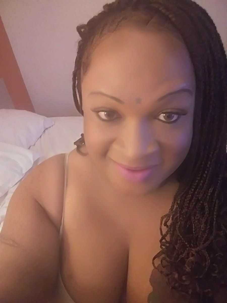 tranny901's tweet photo. @tranny901 https://t.co/SAnB3fE6Wm