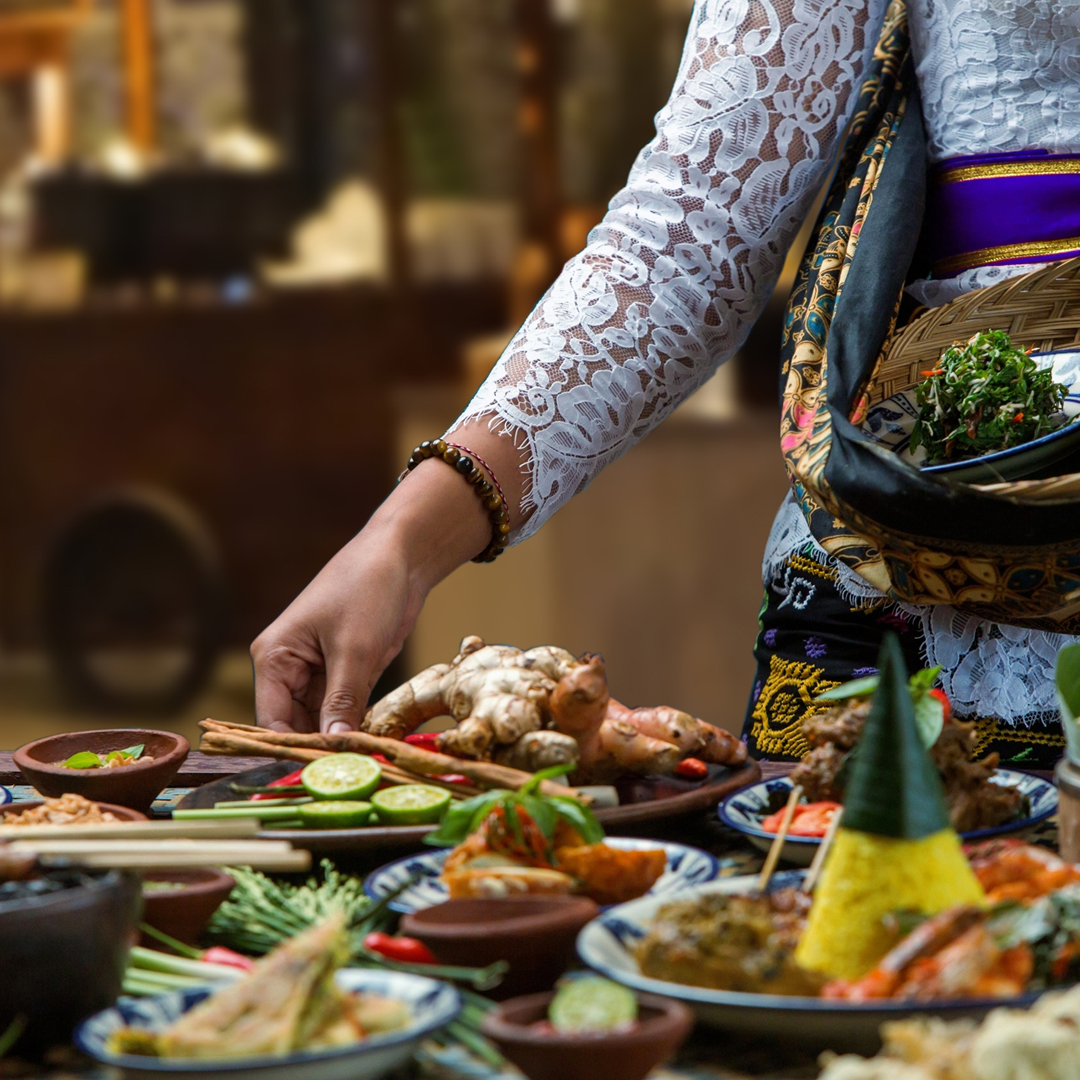 Nikmati berbagai macam hidangan Nusantara sepuasnya di "Kuliner Pasar Malam" Holiday Inn Bandung Pasteur ditemani dengan live music.

Setiap hari Jumat &amp; Sabtu | 18.00 - 21.00 WIB
Di The Ambassador Restaurant
Rp 208.000net/orang

Informasi dan Reservasi
bit.ly/KulinerPasarMa…