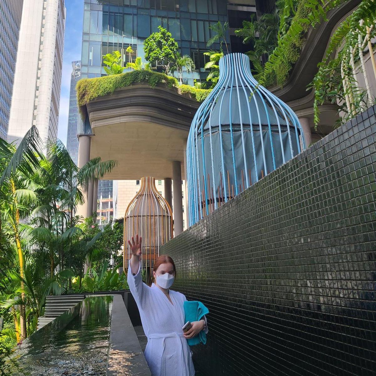 prsource's tweet photo. Over 5000 miles and a completely different time zone hasn’t put a stop to our brilliant #PRIntern Bridie... 🇰🇷👏🏻✈️ She’s still been checking in to work with the team every week, all the way from Seoul in South Korea! Flexible working never looked so fun 😋 https://t.co/5xw7pkcCxn