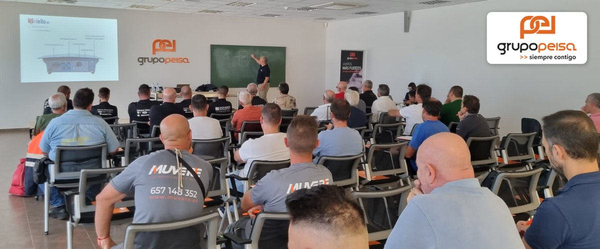 ¡Éxito de la "Jornada Técnica de Inversores Fotovoltaicos" en <a href="/grupo_peisa/">Grupo Peisa</a> #Gandia!👏👏👏

Numerosos asistentes han compartido una interesante formación, impartida por Riello Solartech_Spain, conociendo sus novedades para instalaciones #fotovoltaicas residenciales e industriales.